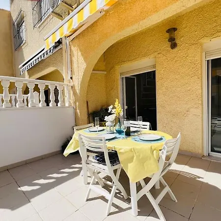 Sunny, South-facing & Welcoming Alicante