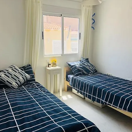 Sunny, South-facing & Welcoming