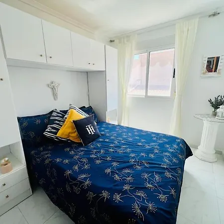 Sunny, South-facing & Welcoming Alicante