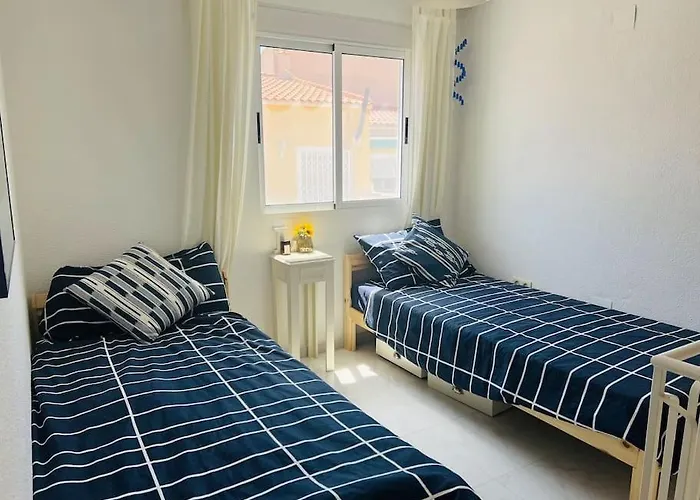 Sunny, South-facing & Welcoming