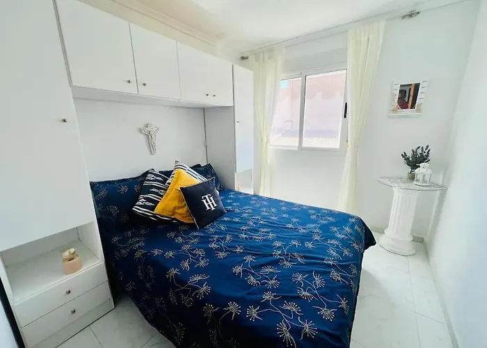 Sunny, South-facing & Welcoming Alicante